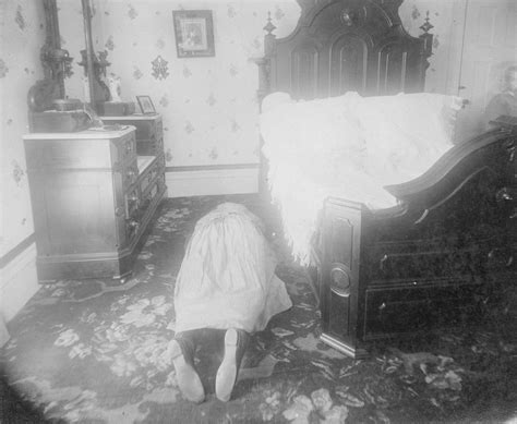 Investigating Lizzie Borden: Rethinking the Narrative